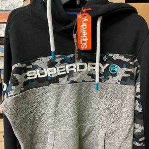 BNWT SuperDRY Hoodie Small Gray/black